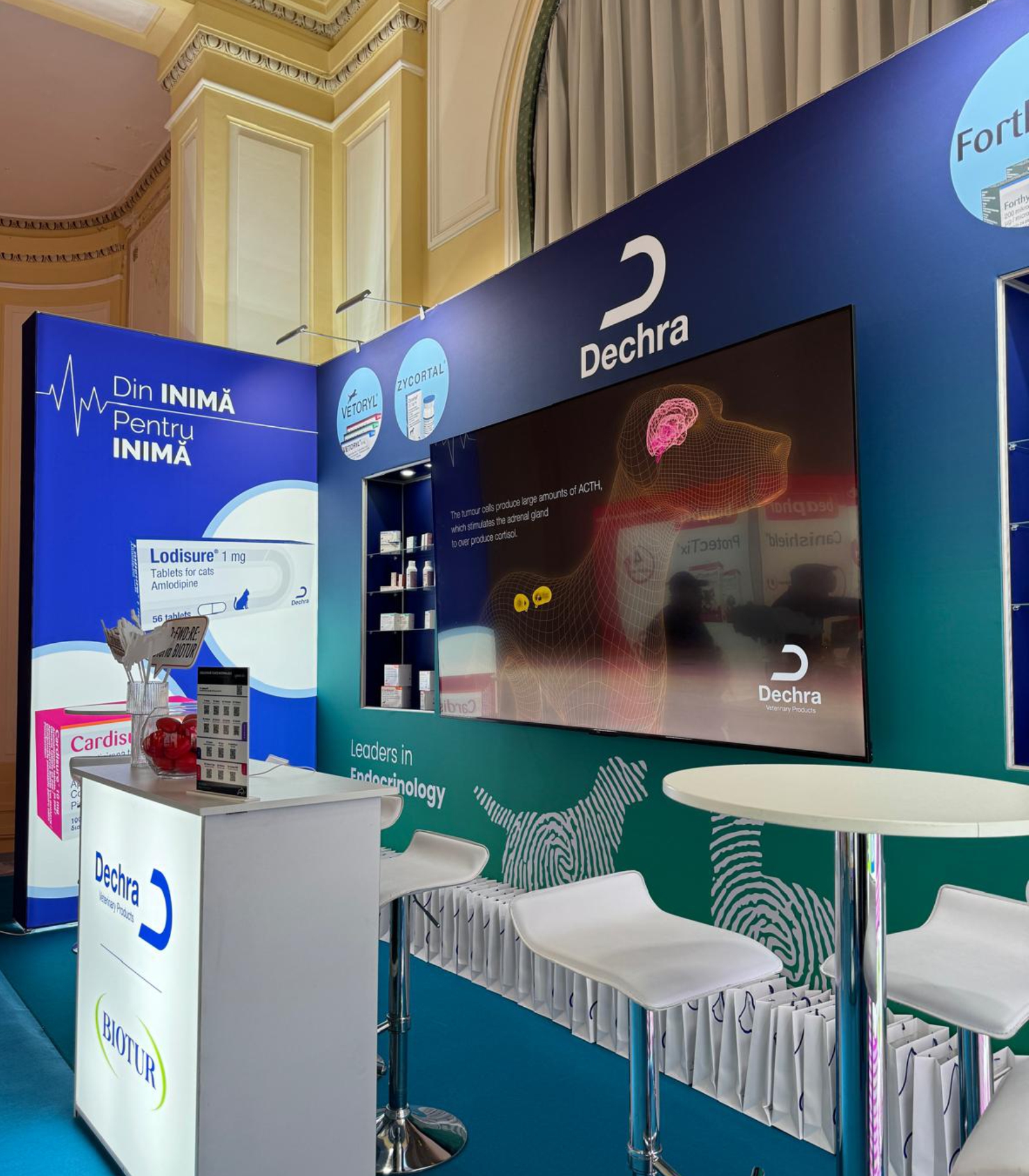 Stand expozitie MetalShow AlfaTechnic - Stand personalizat modular