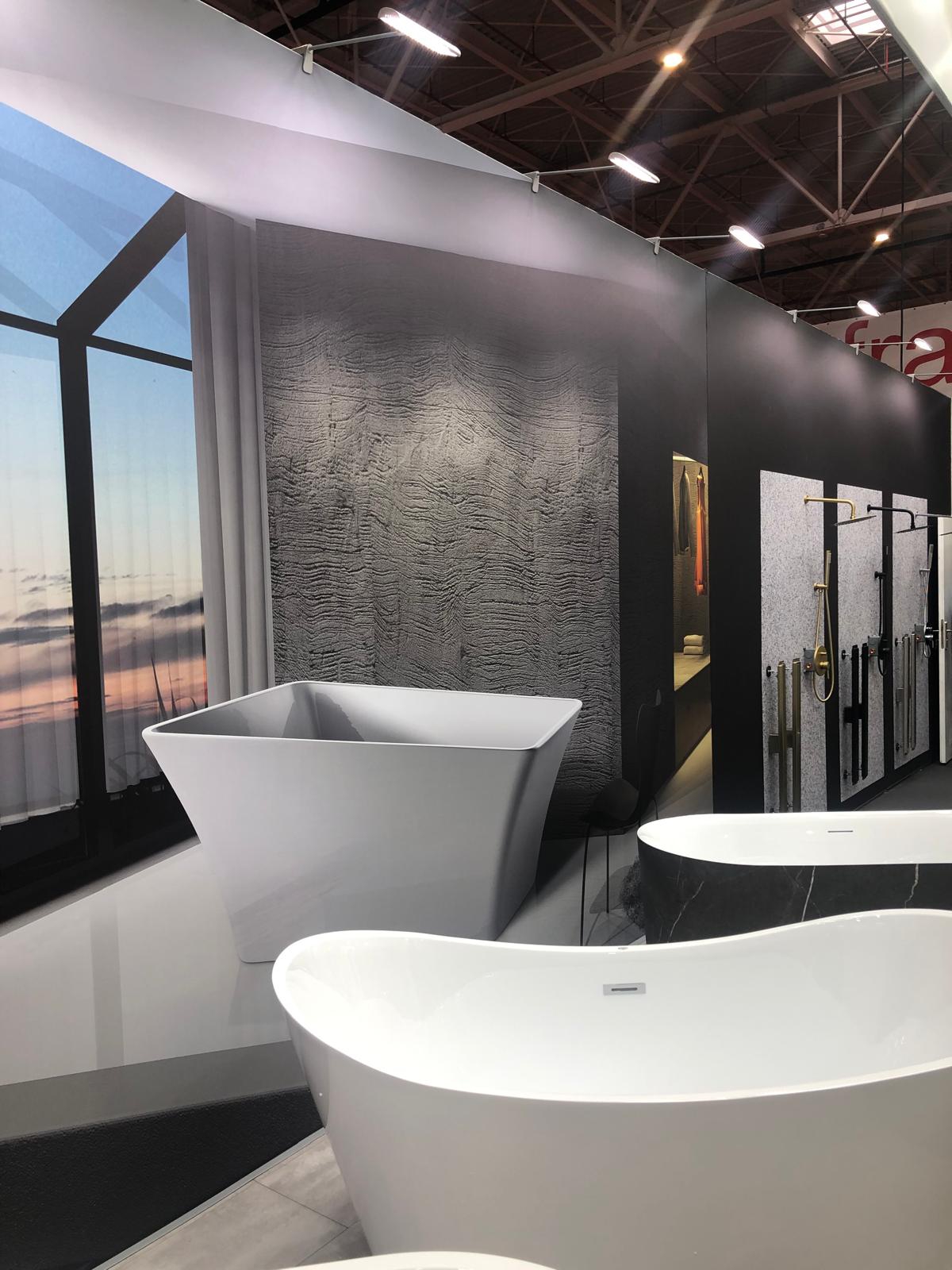 stand expozitional personalizat Diplon