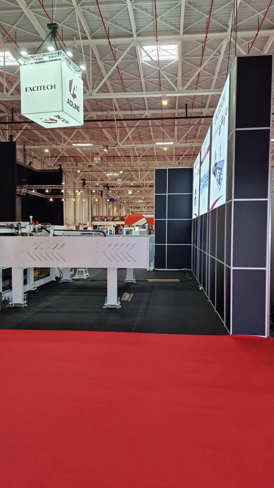 stand expozitional personalizat AdlineIndustries